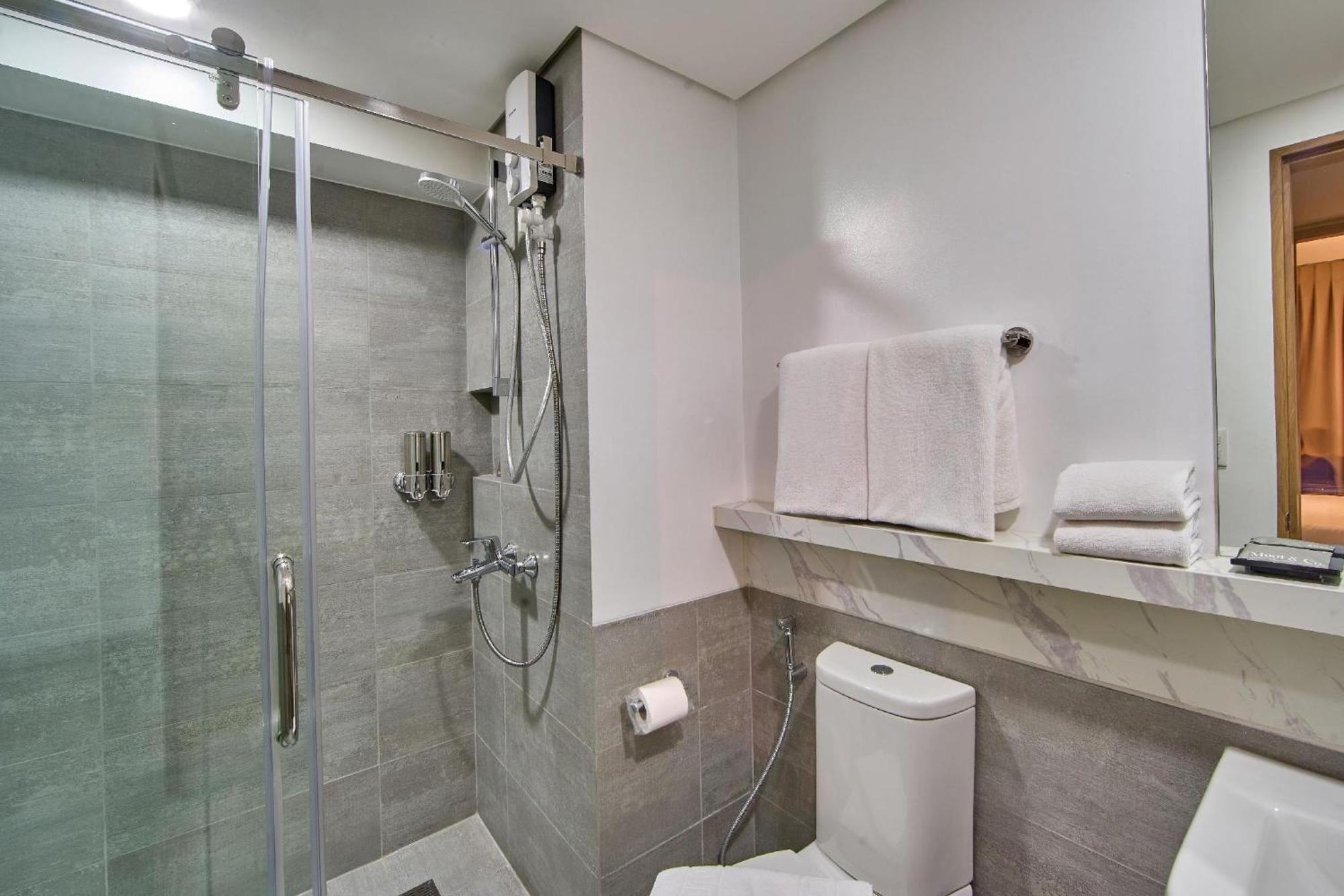 The Connor Serviced Residences Managed By Hii San Juan  Exteriör bild
